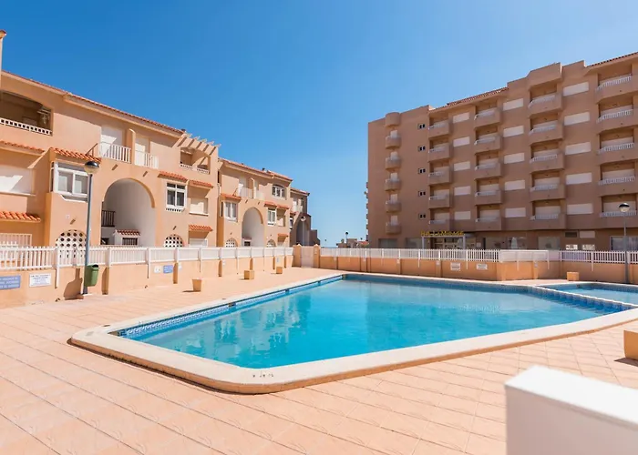 Urbanizacion Copacabana - Km2 - Vistas A Mediterraneo Doble Y Sofa-cama La Manga del Mar Menor