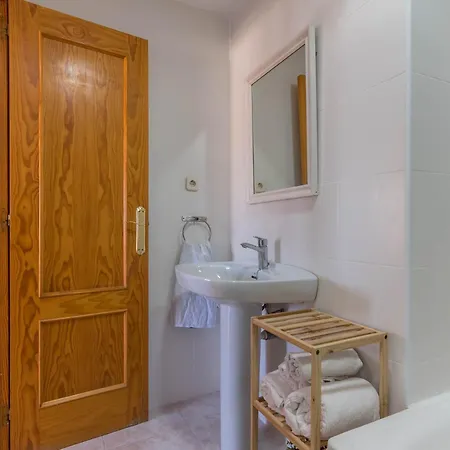 Apartamento Urbanización Copacabana - Km2 - Vistas A Mediterráneo Doble Y Sofá-cama