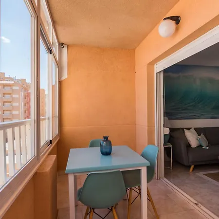 Urbanización Copacabana - Km2 - Vistas A Mediterráneo Doble Y Sofá-cama *