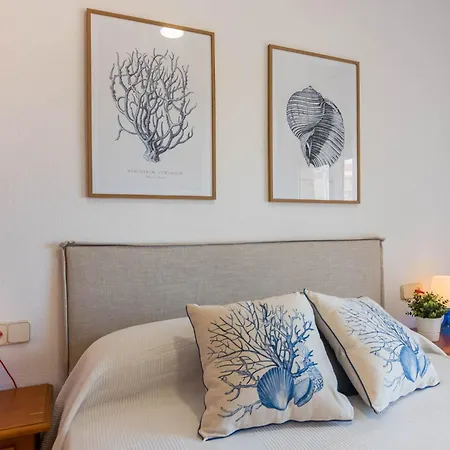 Urbanización Copacabana - Km2 - Vistas A Mediterráneo Doble Y Sofá-cama